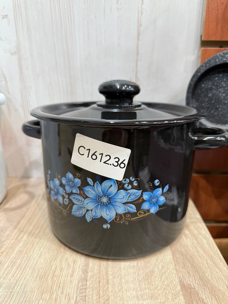 Кастрюля  3,5л цил черная с рис